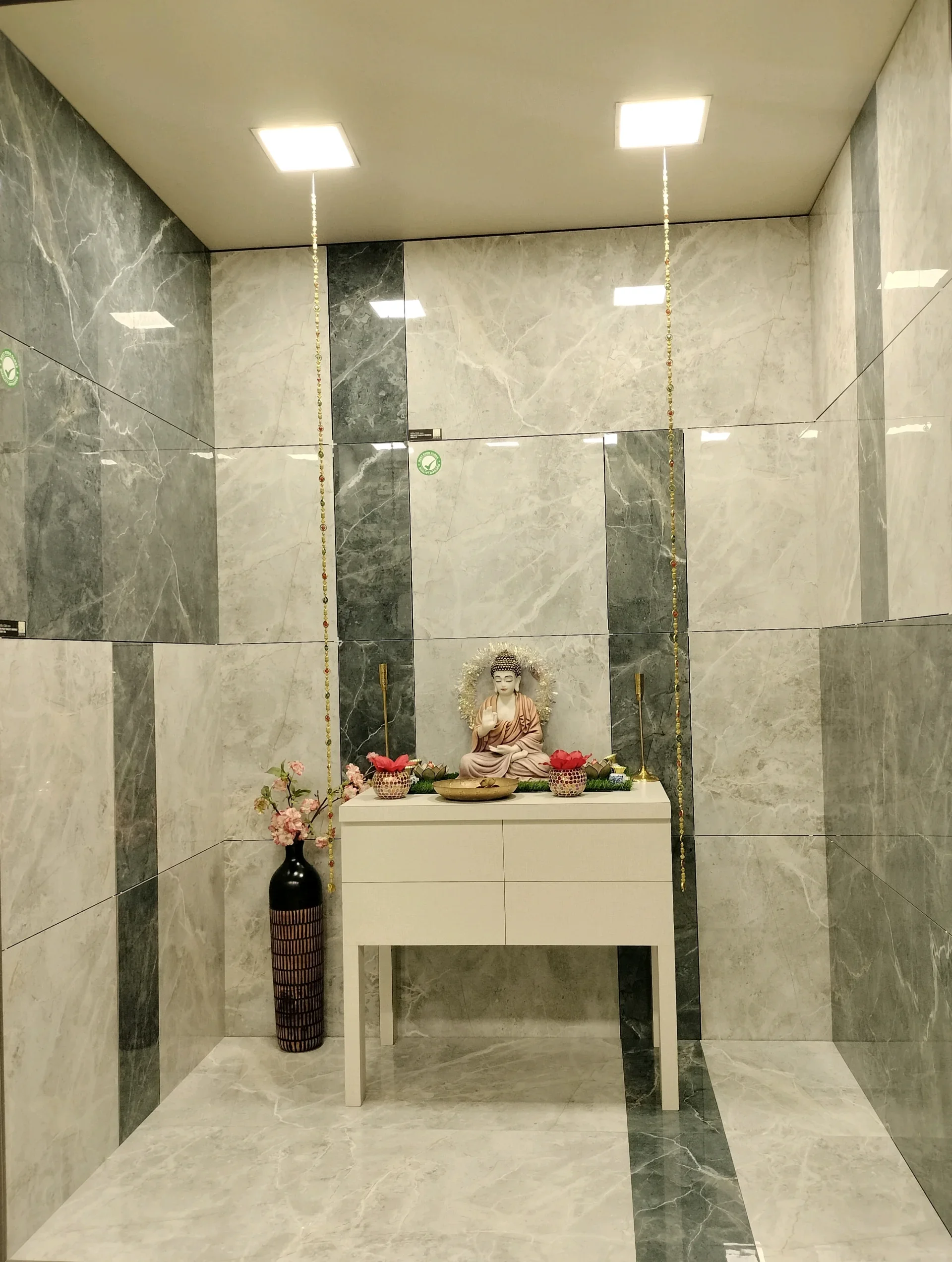 BALTIC MARBLE - main