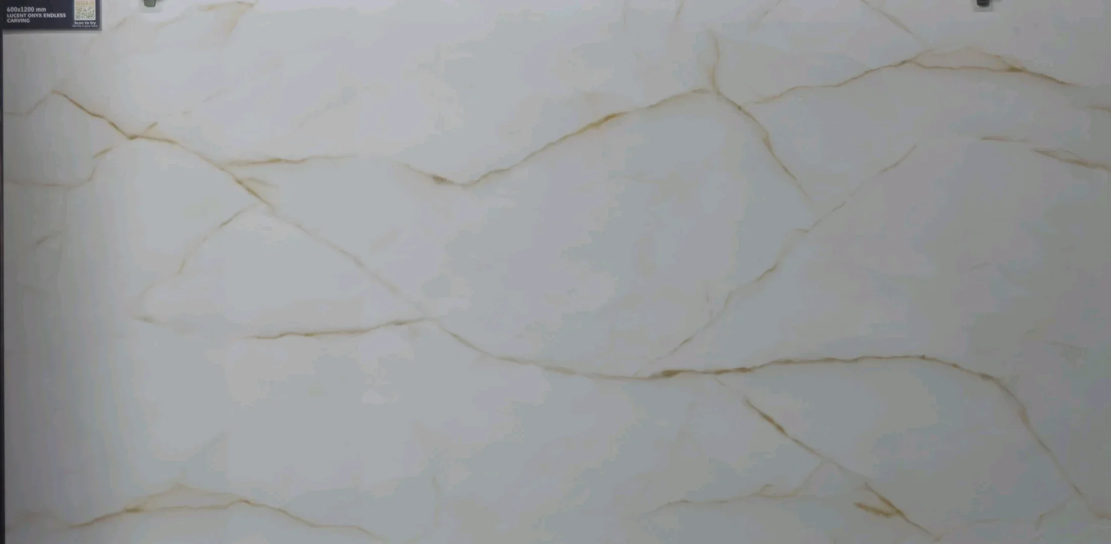 LUCENT ONYX ENDLESS CARVING  - thumb 4