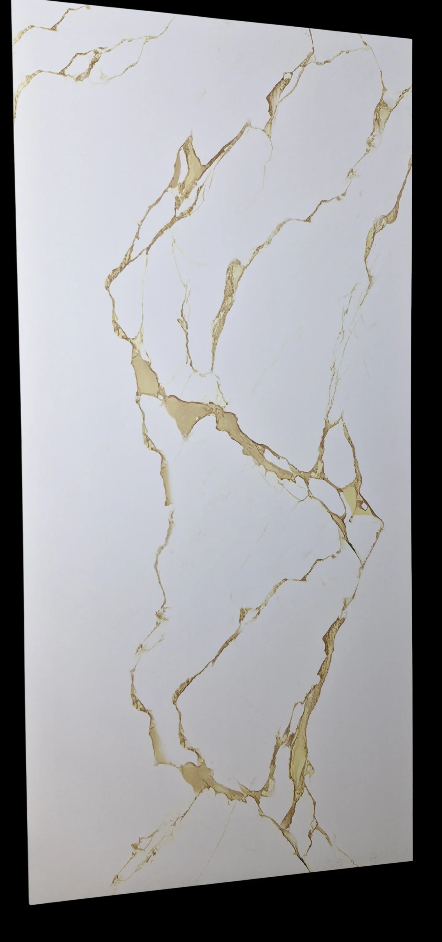 GOLDSTREAM MARBLE ENDLESS CARVING  - thumb 5
