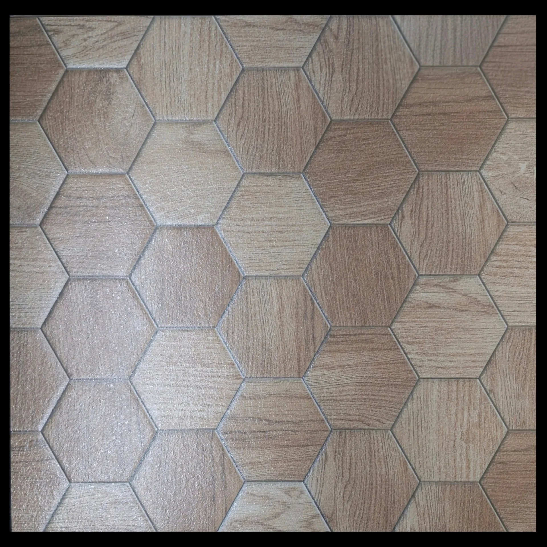 HRP BROWN HEXAGON WOOD