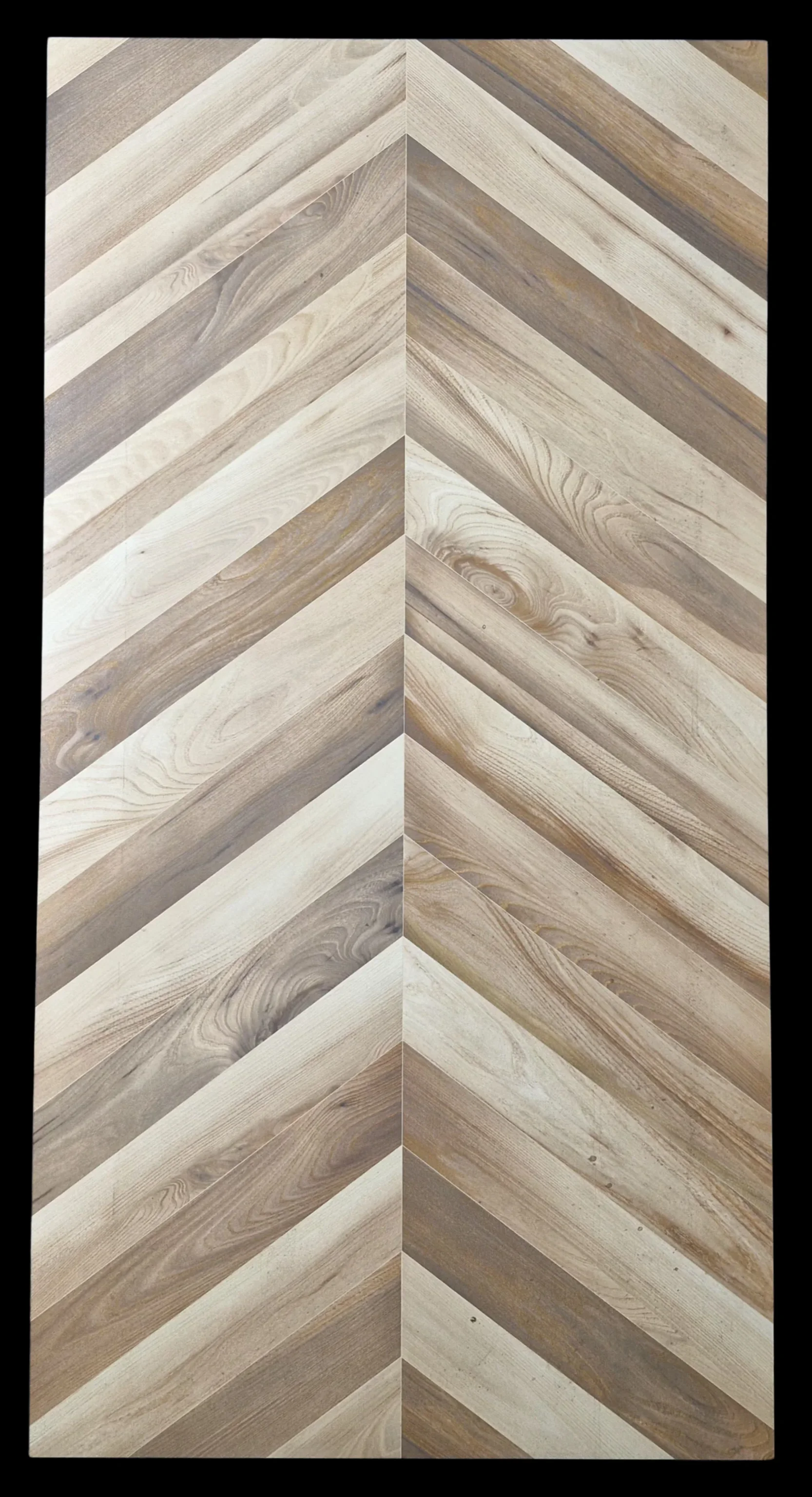 MAPLE WOOD CHEVRON CARVING 